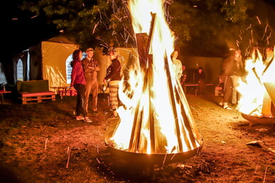 DAS FEUER WEITERGEBEN – BEGEISTERT VON DER NÄCHSTEN GENERATION